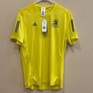 3 NEW Adidas Men's Yellow and Blue Jerseys, logo wear of the Boston Marathon.